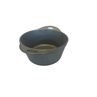 Olla de fundición de aluminio con asas — muestra producida en una prensa de fundición ÖZKOÇ